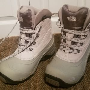 North Face Chilkat Boots